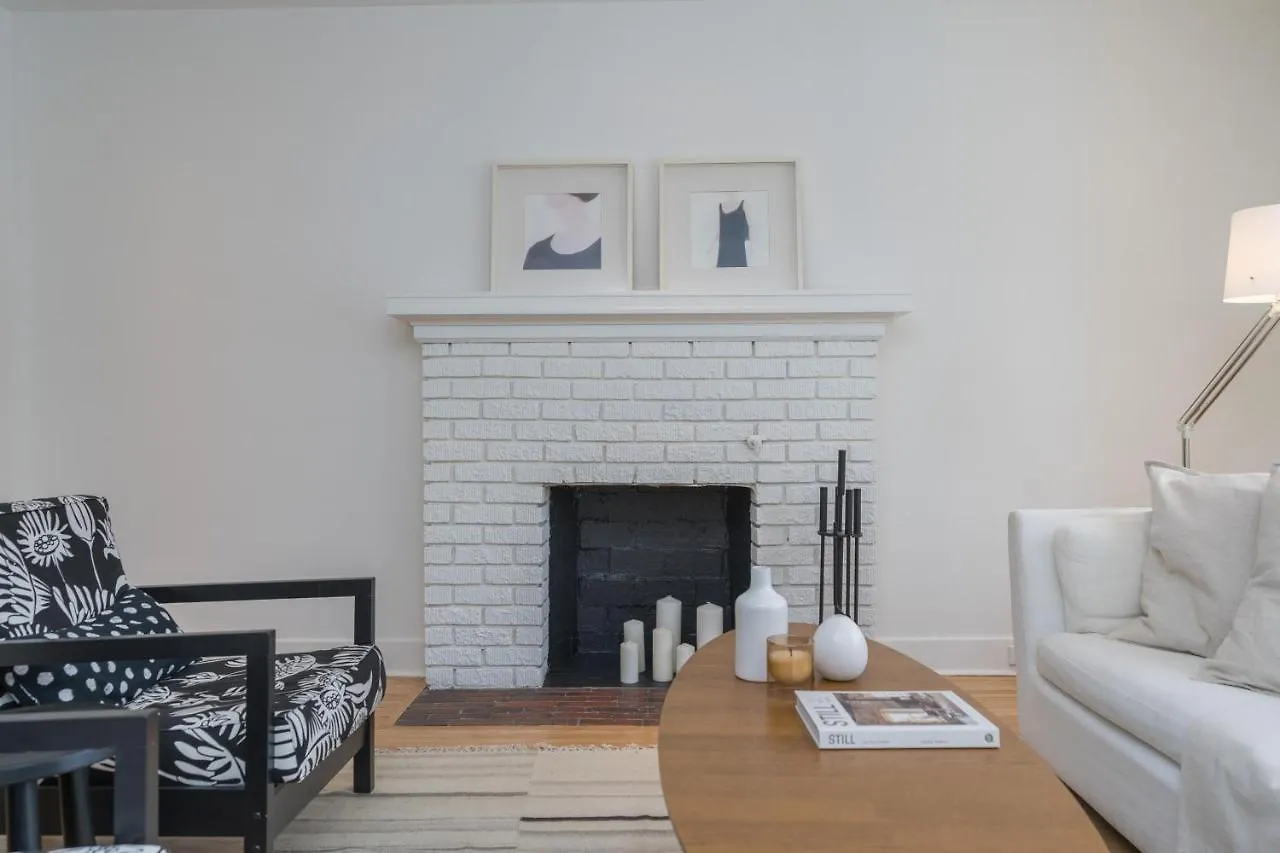 Holiday home 890 Grosvenor Avenue Villa Winnipeg